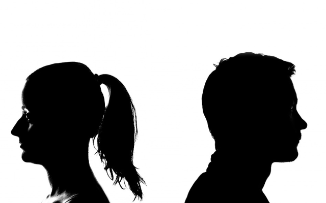 남편·내연녀간 성관계 대화 공개한 아내…法, 선고유예 '선처'