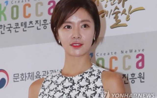 배우 황정음 이혼소송 제기